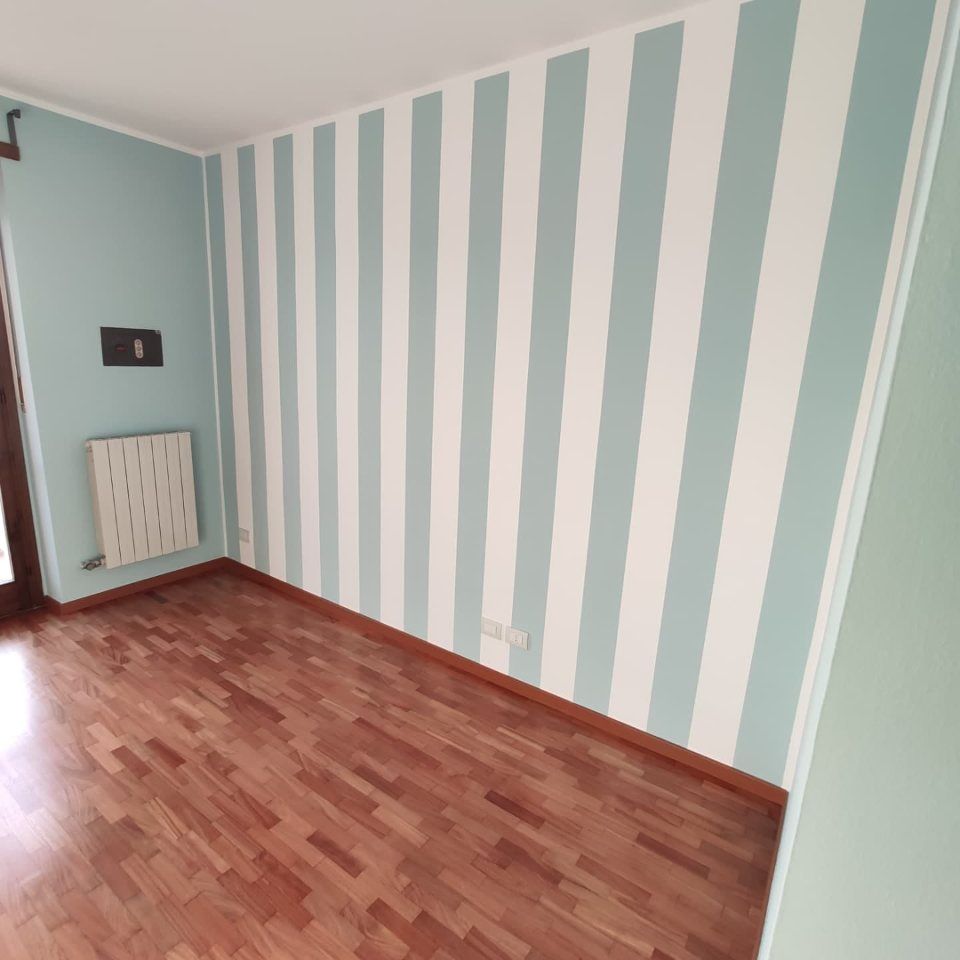 Tinteggiatura e decorazioni interni ed esterni