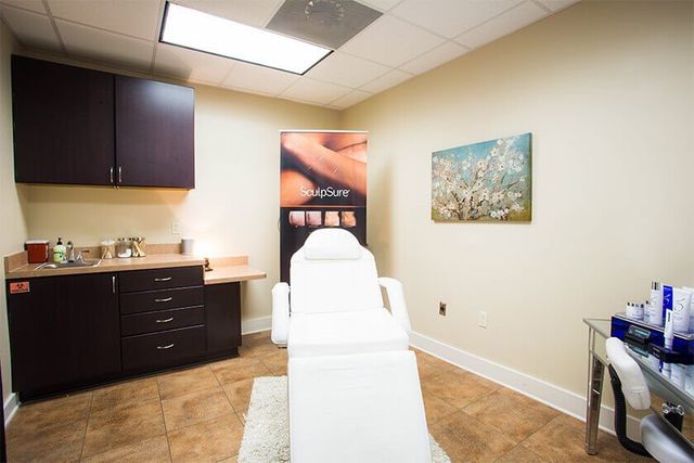 Fleming Island Plastic Surgery facility photo