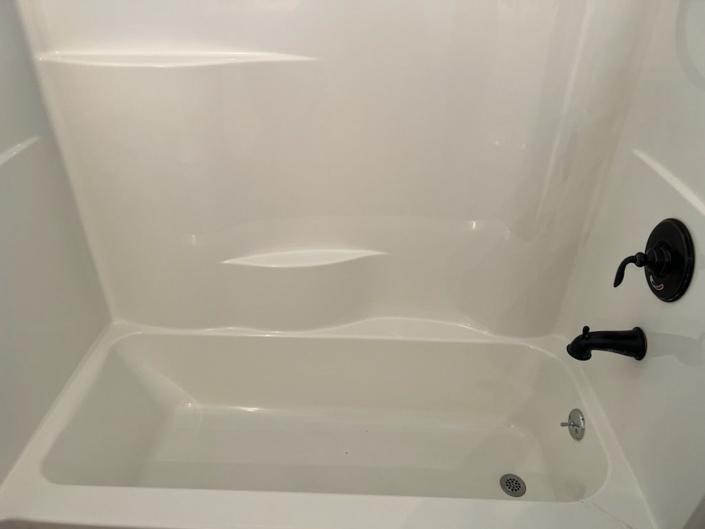 Clean Shower After Cleaning Services Prineville, Oregon