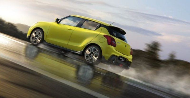 Swift Sport Hybrid gialla