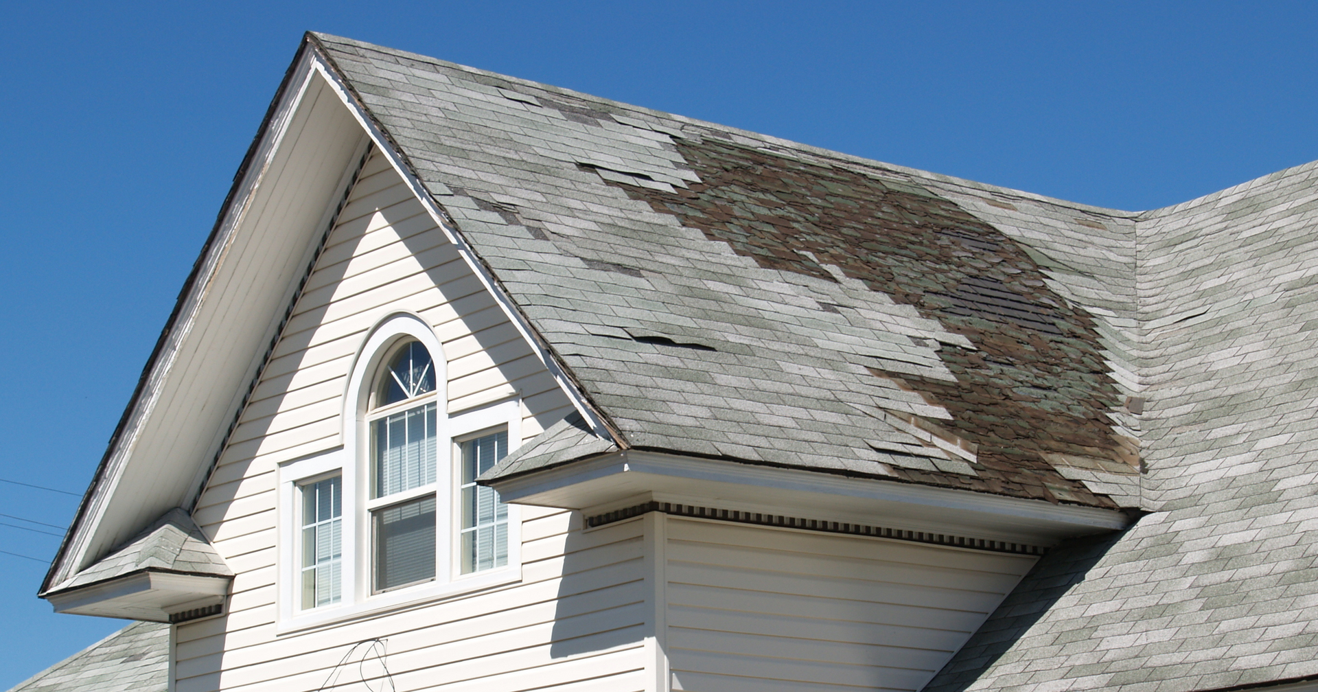 Roof Repairs with Lee’s Roofing in Wichita, KS