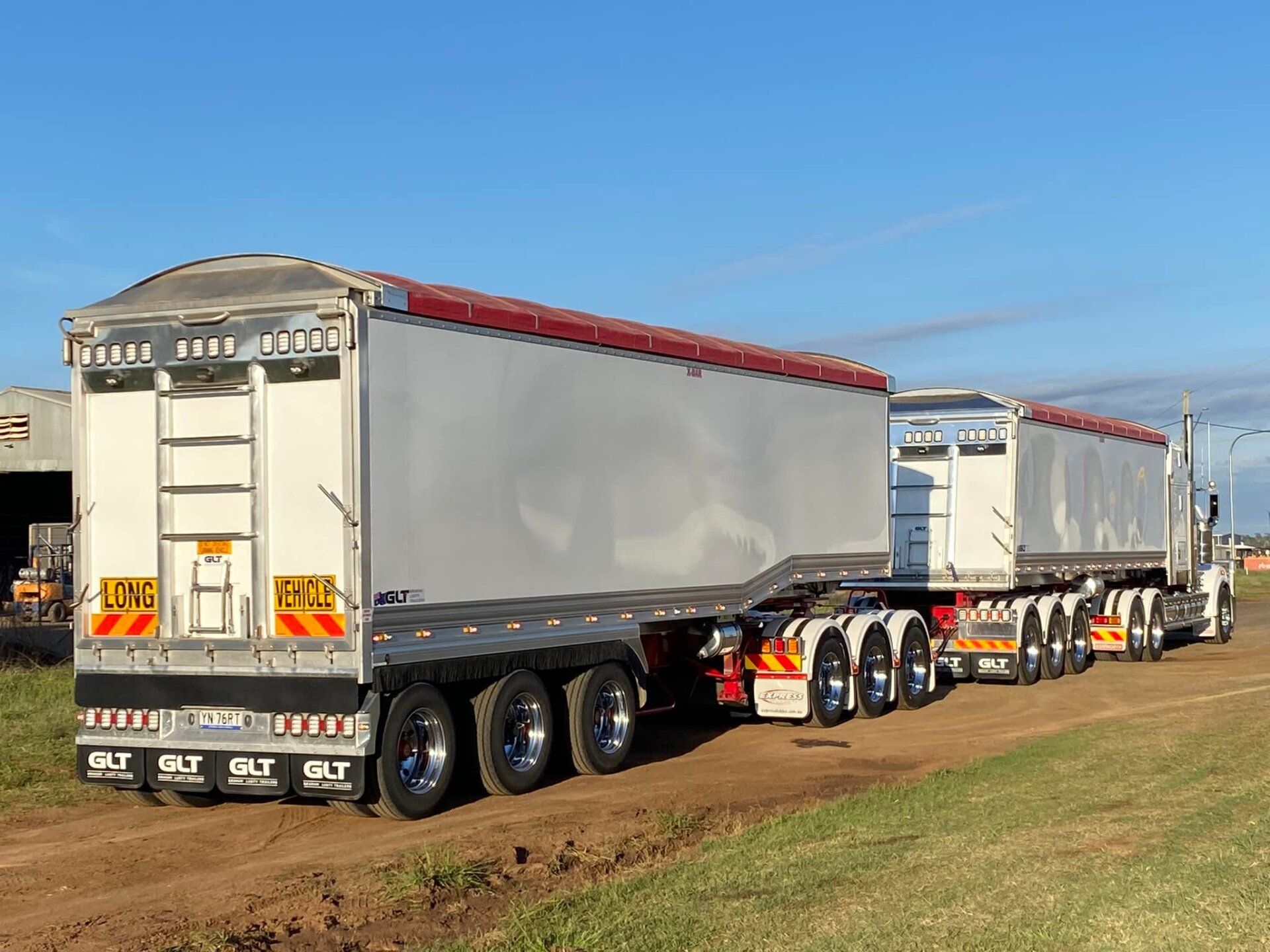 Long Trailer on Off-Road — Dubbo & Central Coast, NSW — Express Engineering