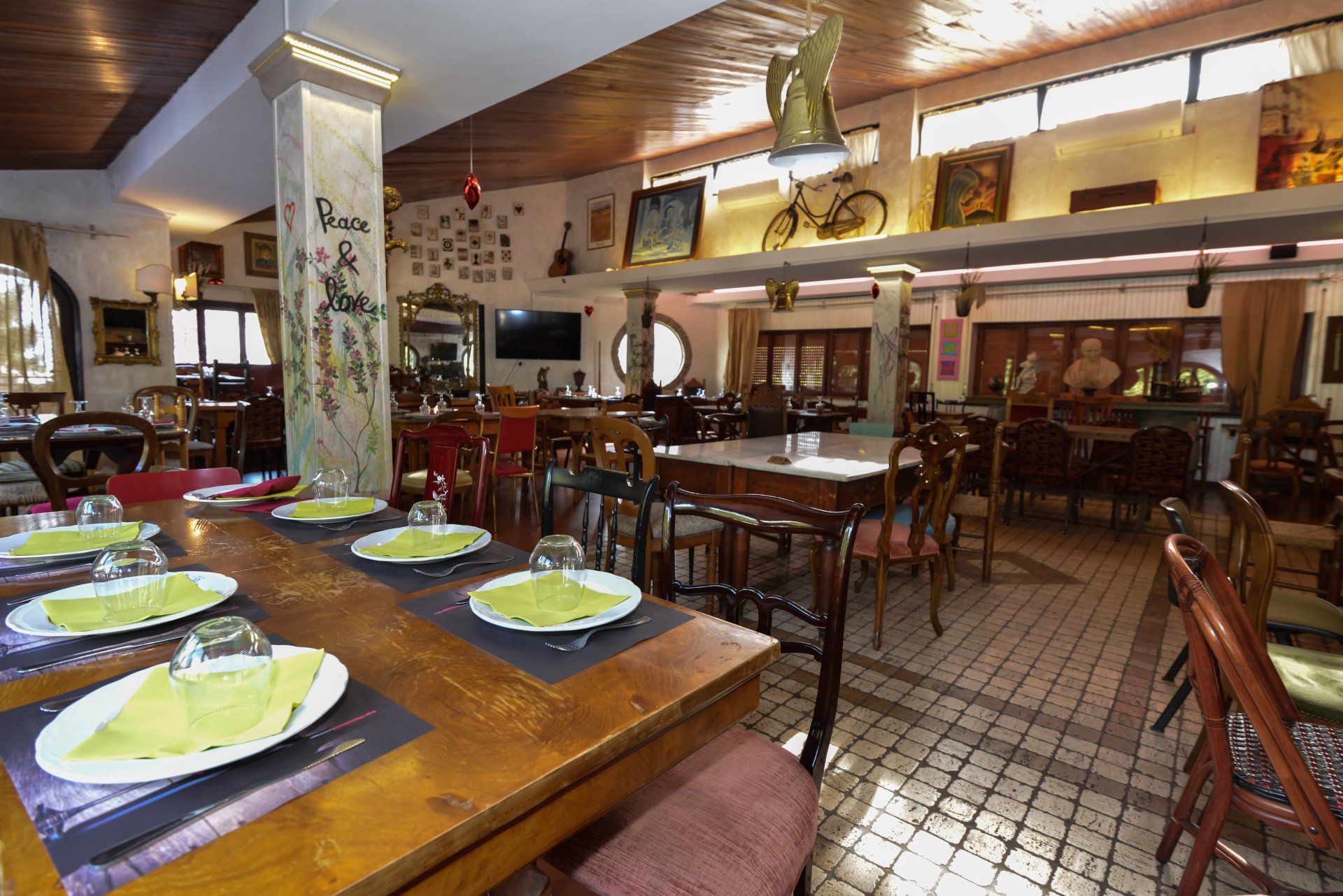 tavolate apparecchiate