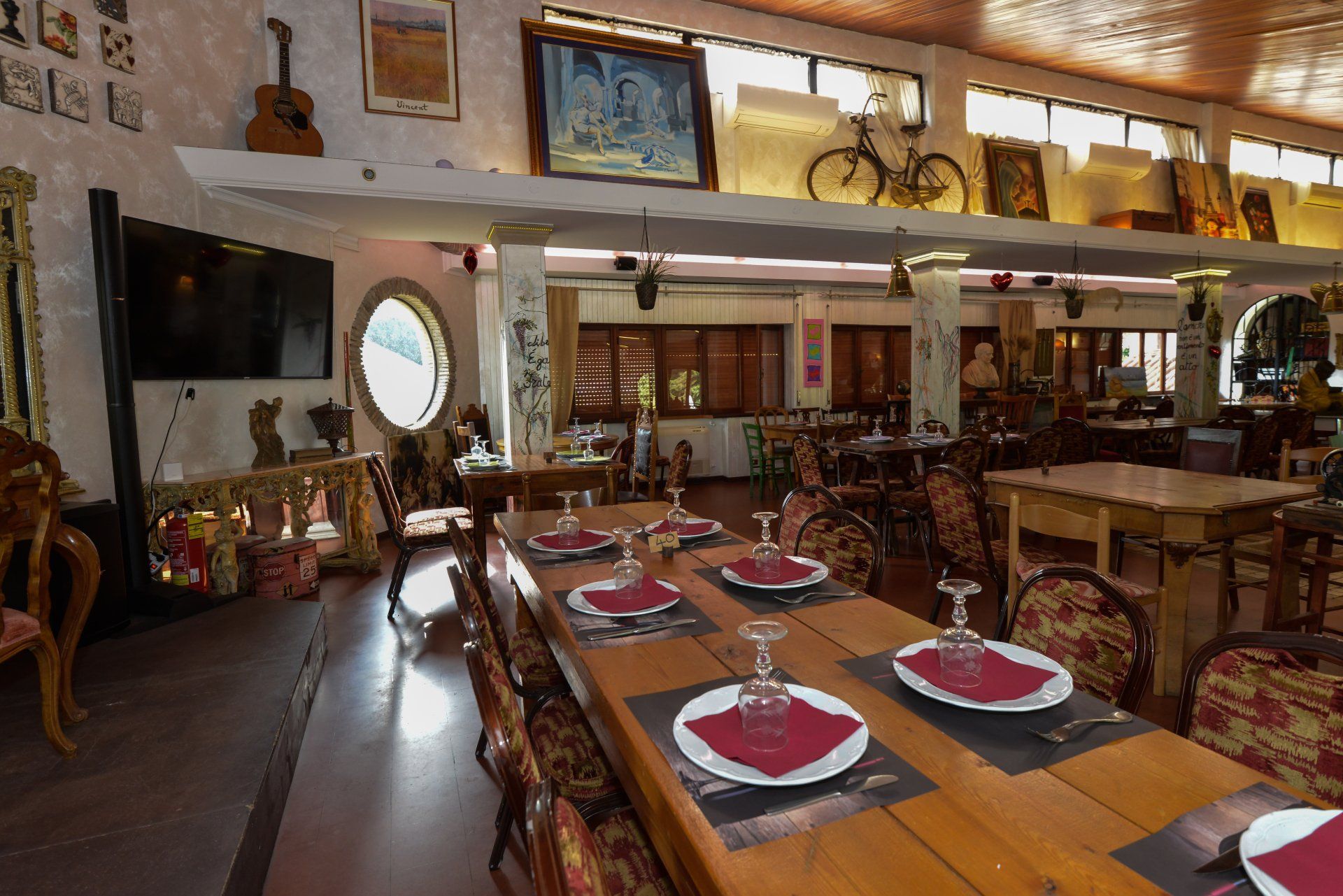 tavolate interne di un ristorante