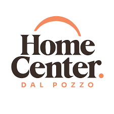 O logotipo do home center dal pozzo é preto e laranja.