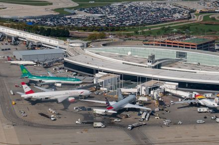 Aerial view of Terminal 5 at Chicago's O'Hare Airport 