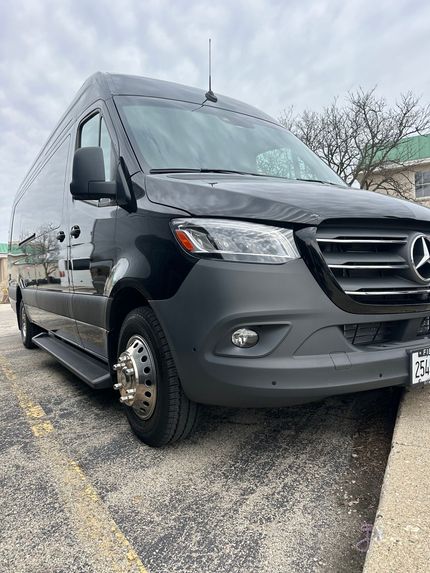 BMW 7 Series as part of luxury car fleet for M.R. Black Car 