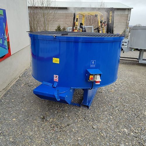 Betoniarka elektryczna 1200 l