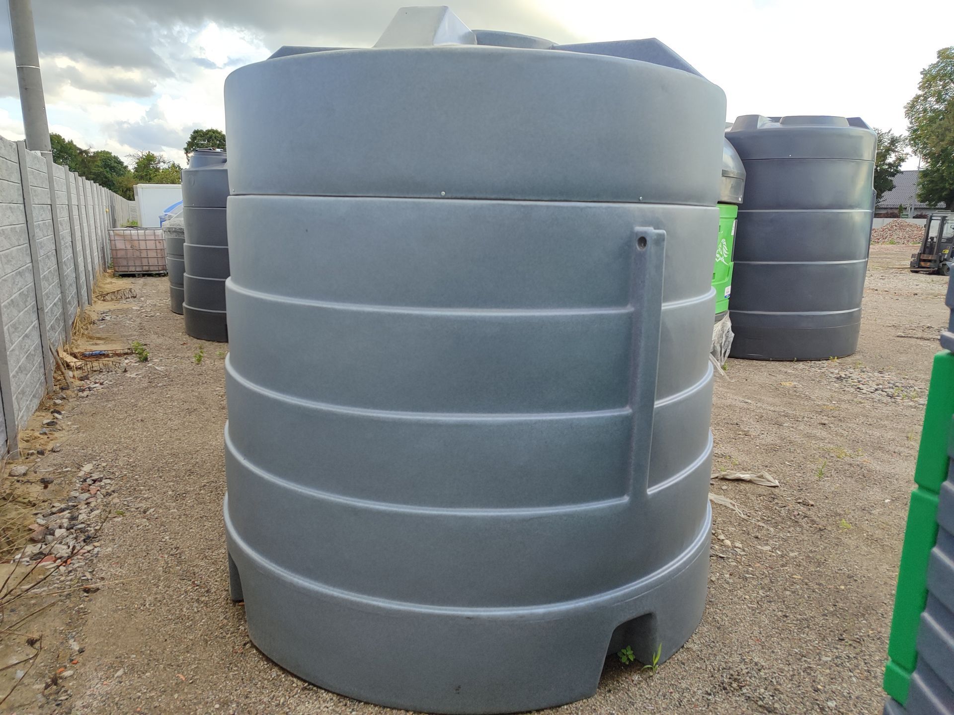5000 L dieseltankstation, tank met pomp