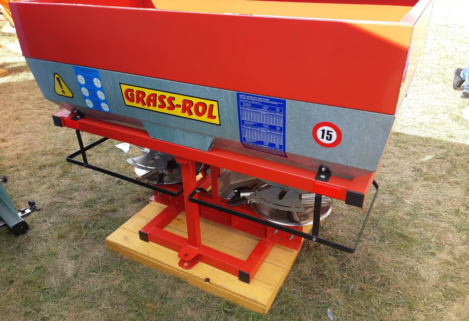 Rozsiewacz nawozu GRASS-ROL ze stali nierdzewnej