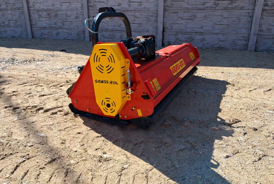 Klepelmaaier 1,35m - 1,95m met aftakas en hydrauliek