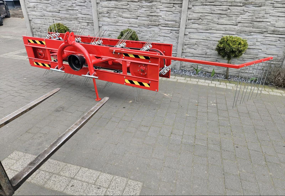 Przerzucarka/zgrabiarka do siana Wirax Quality 280cm