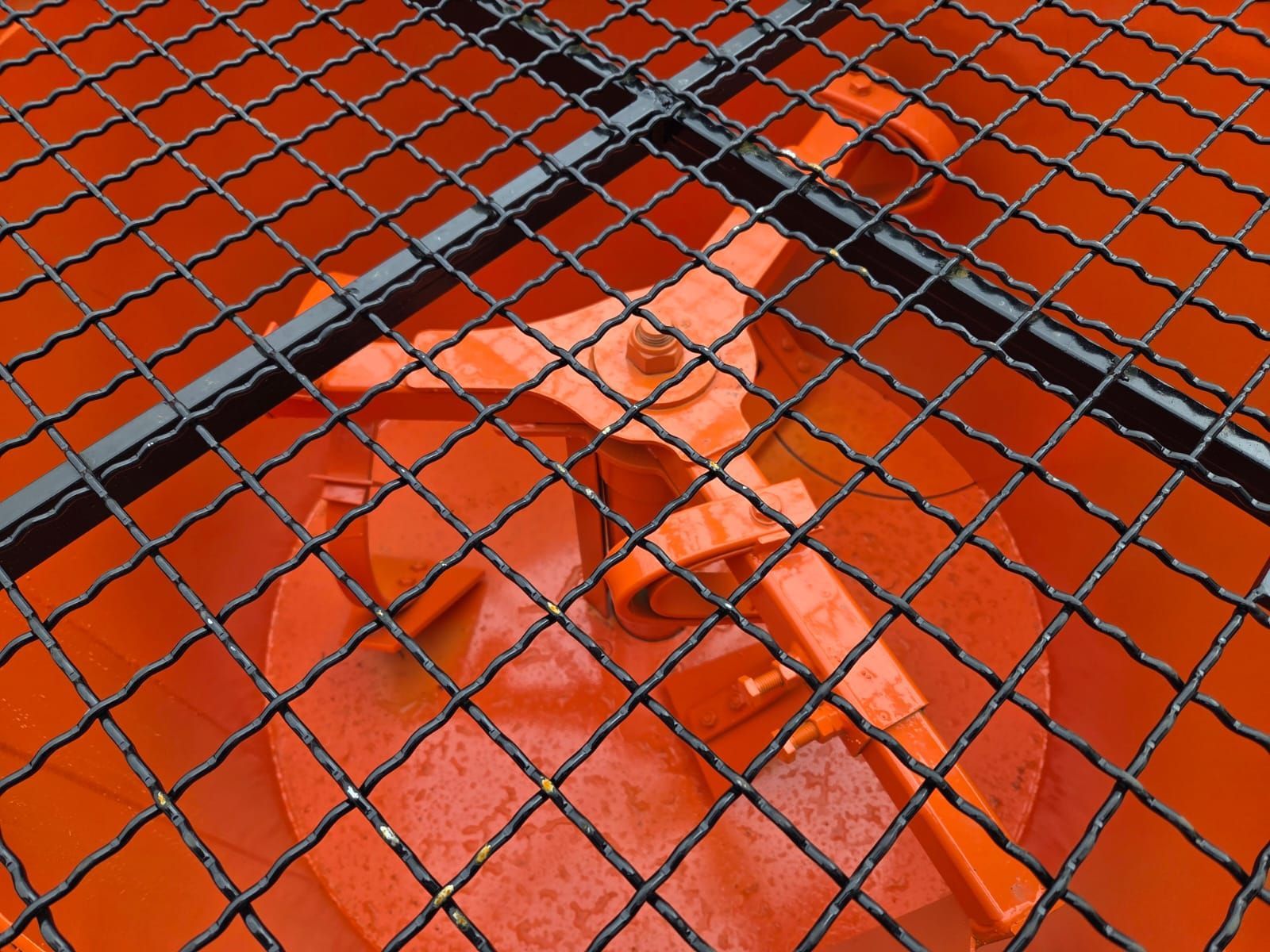 Betonmixer 400l met aftakasaandrijving en TÜV Rheinland-certificaat.