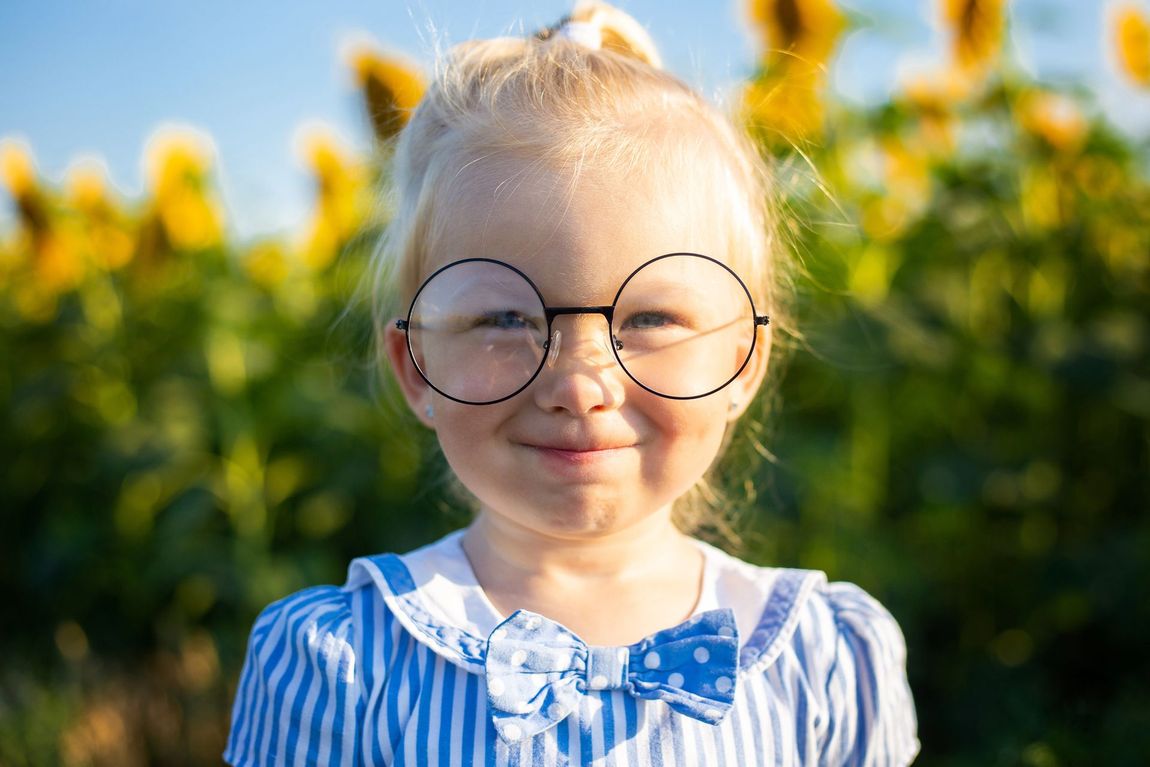 cliente durante l'esame della vista