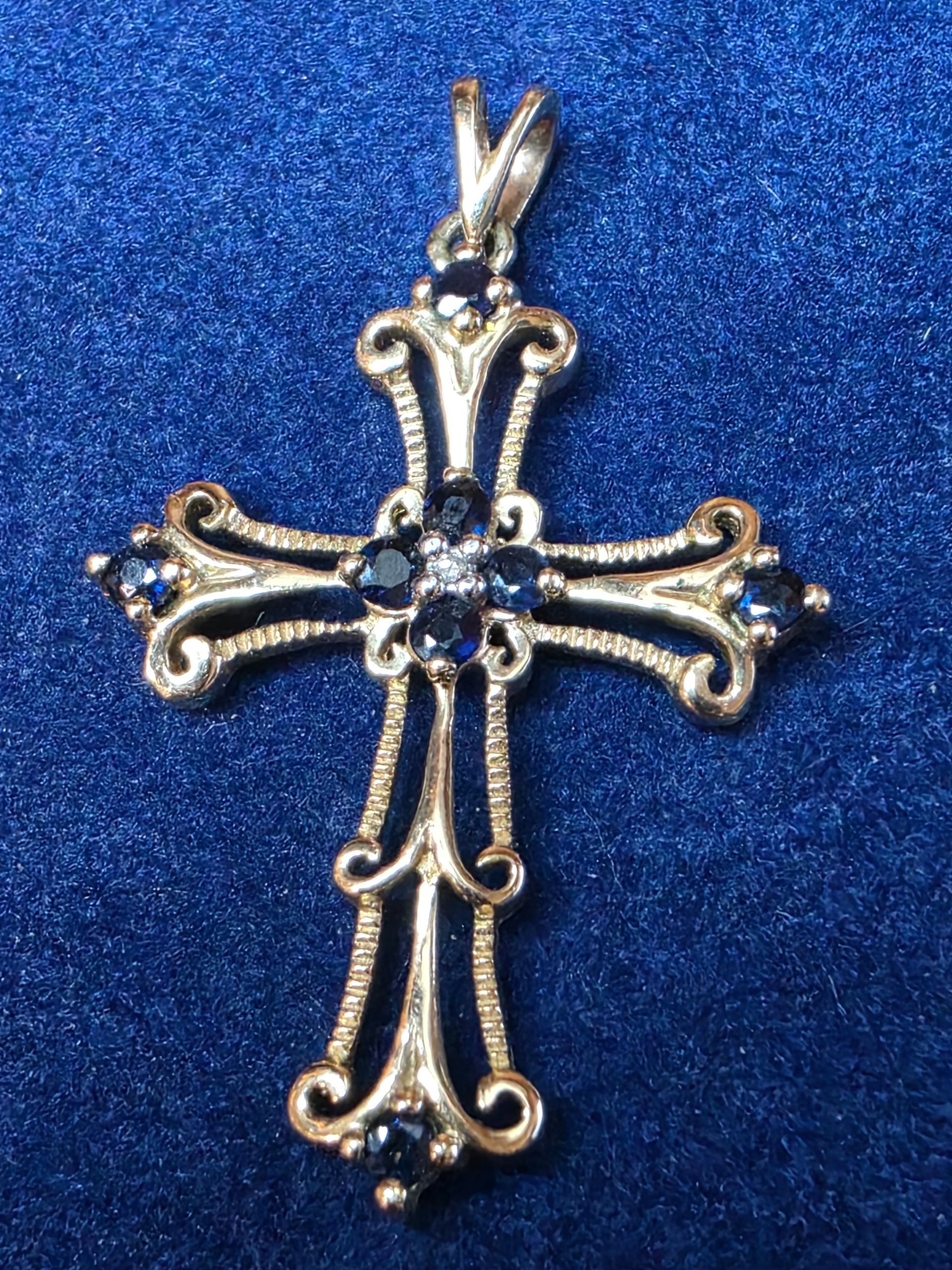 10k Gold Cross Pendant