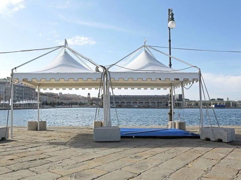 Tende da sole a Bergamo resistenti per l'esterno