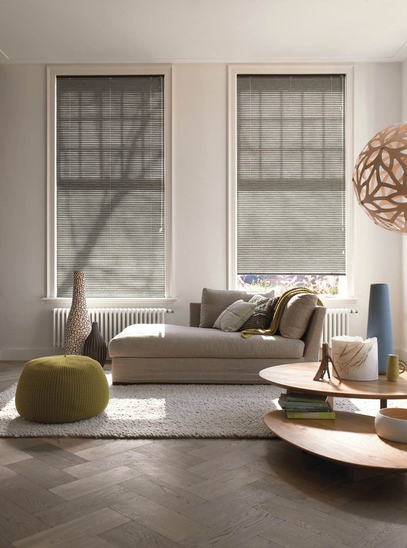 finestre con tende tecniche