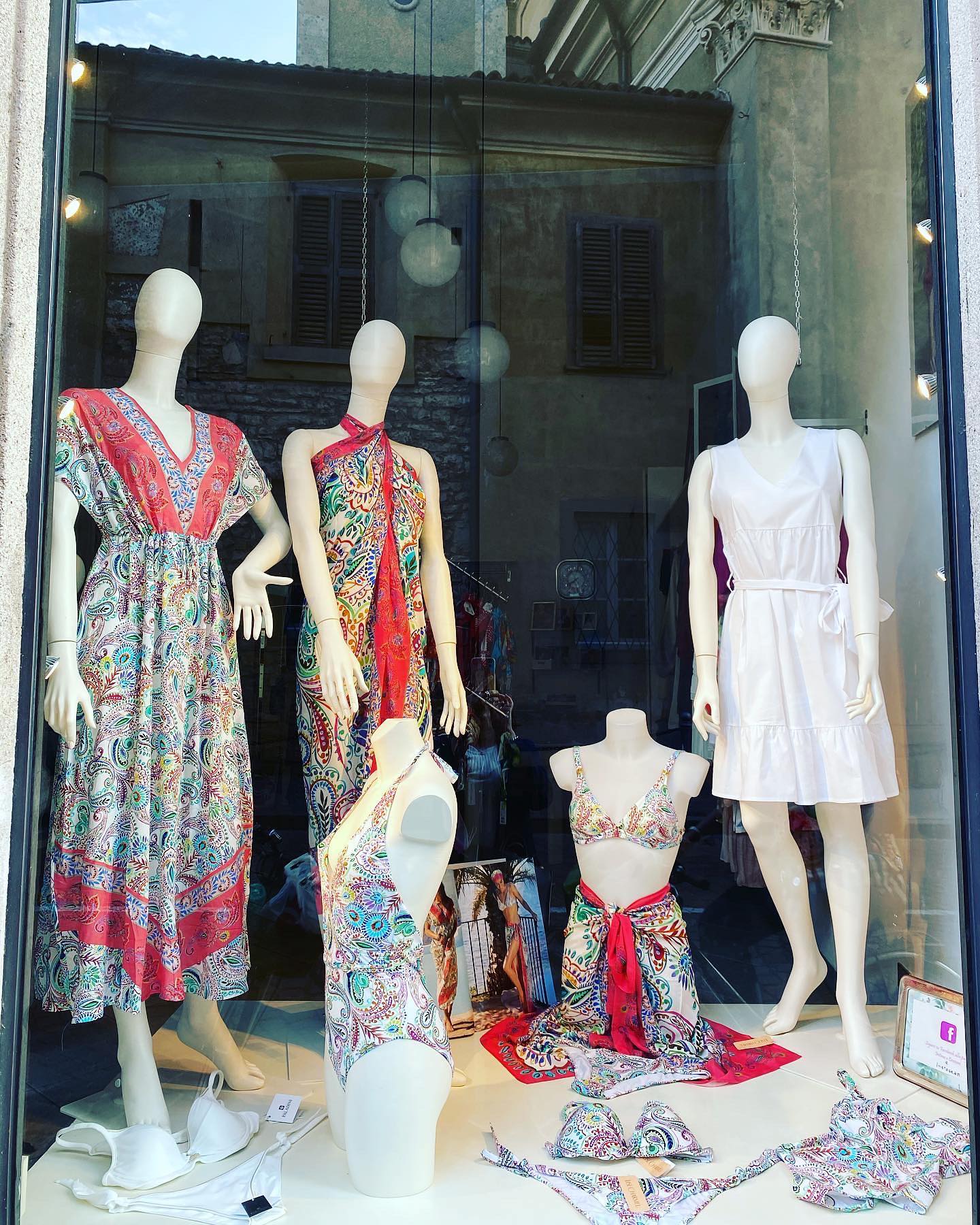 abbigliamento intimo e moda mare bergamo