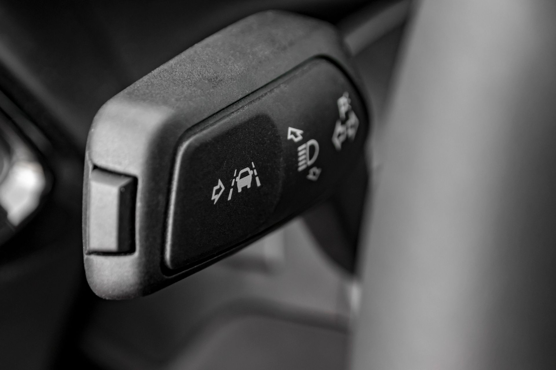 Auto Electrics — Fyshwick, ACT — Lonsdale Auto