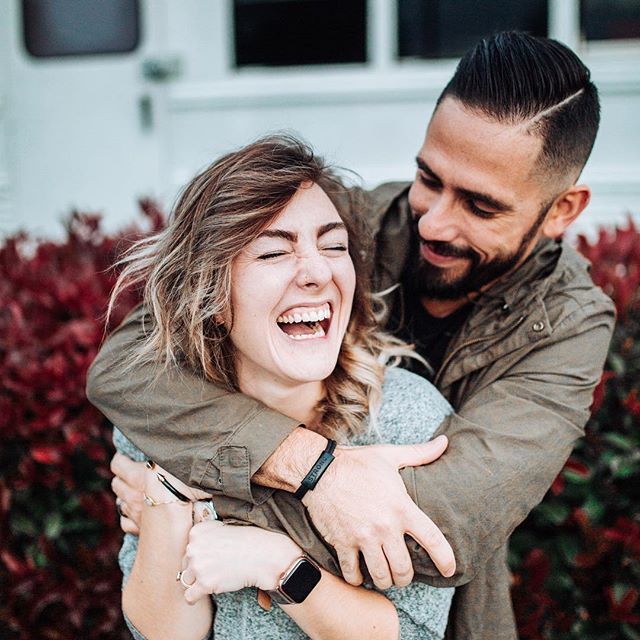 Learn how to make lead magnet landing pages in just ten minutes. Debbie and Gabriel Mayes smiling as they embrace one another