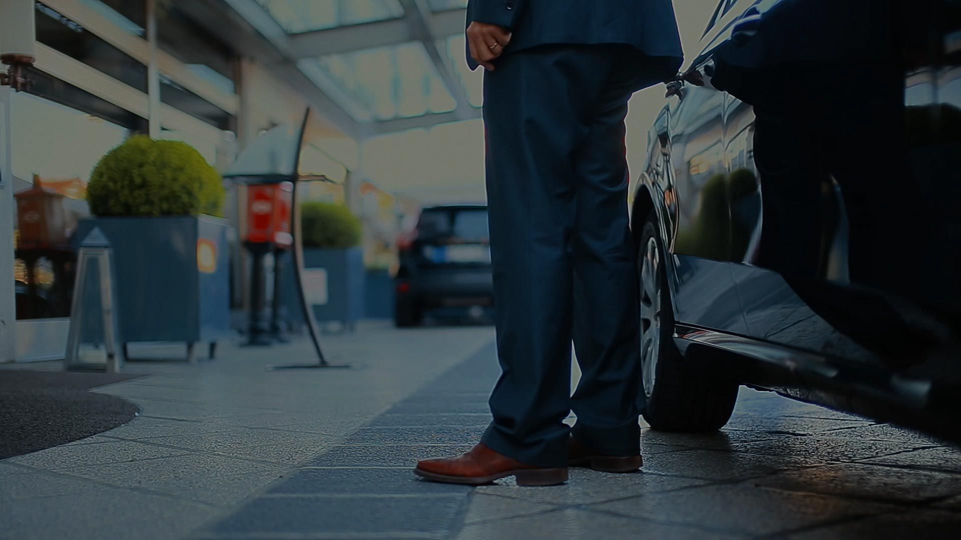 A group of people are standing next to each other at a party.