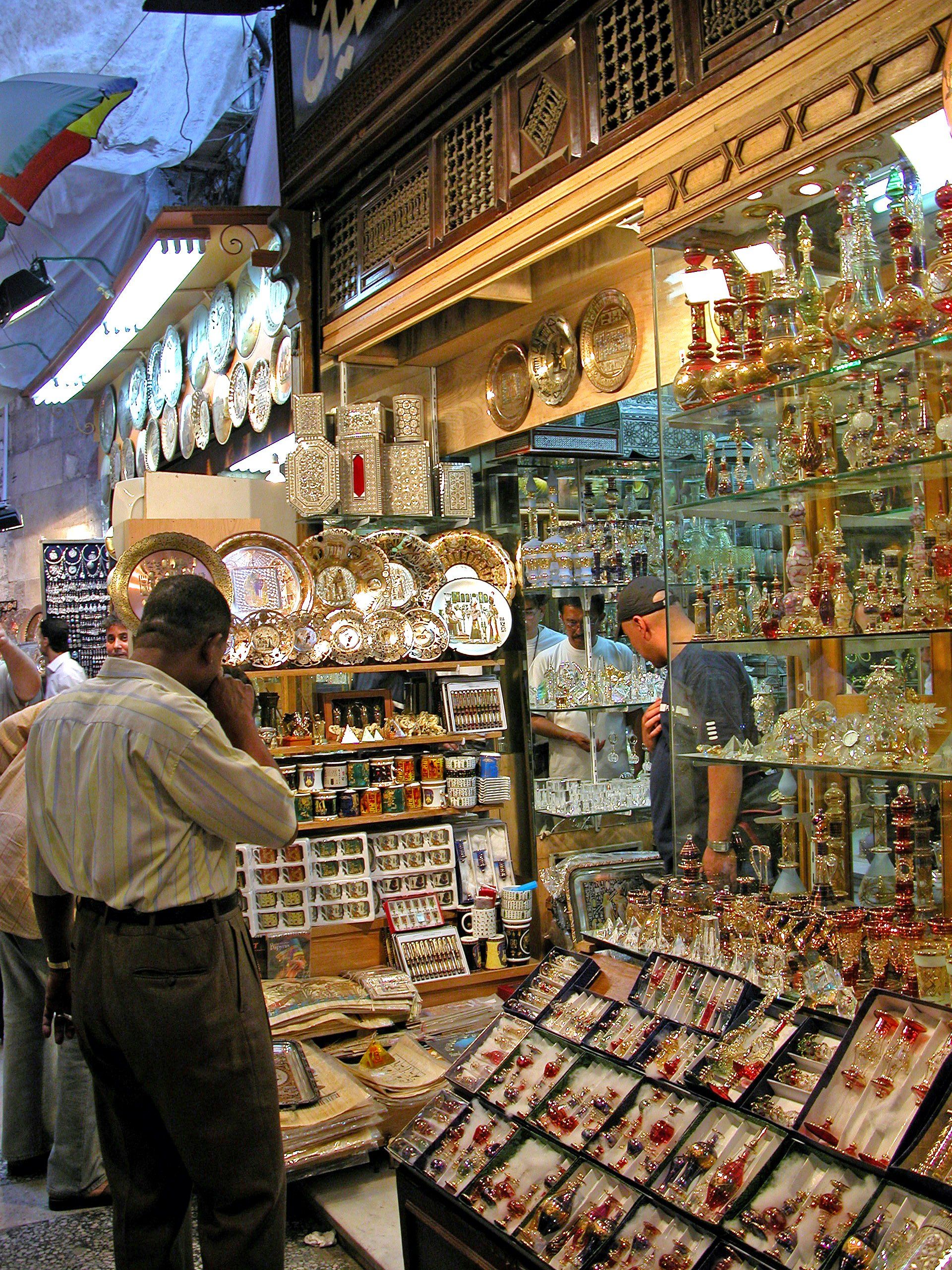 Khan El Khalili Bazaar | Shopping in Cairo, Egypt