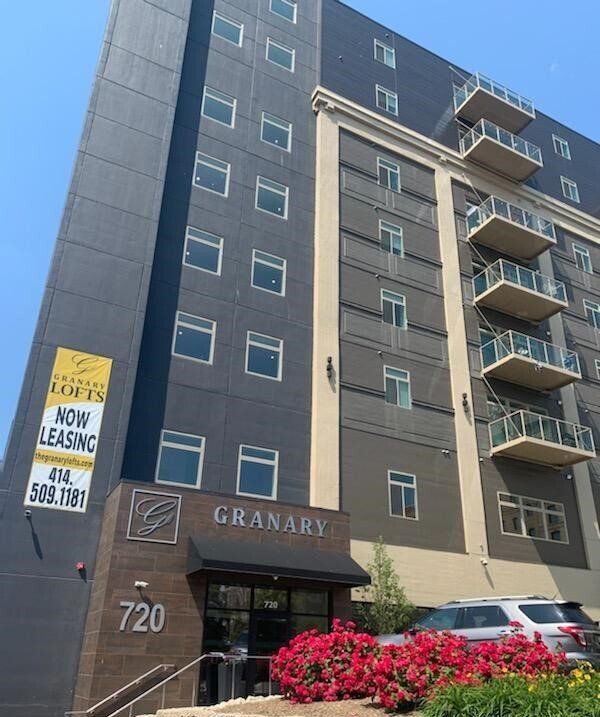 granary lofts exterior