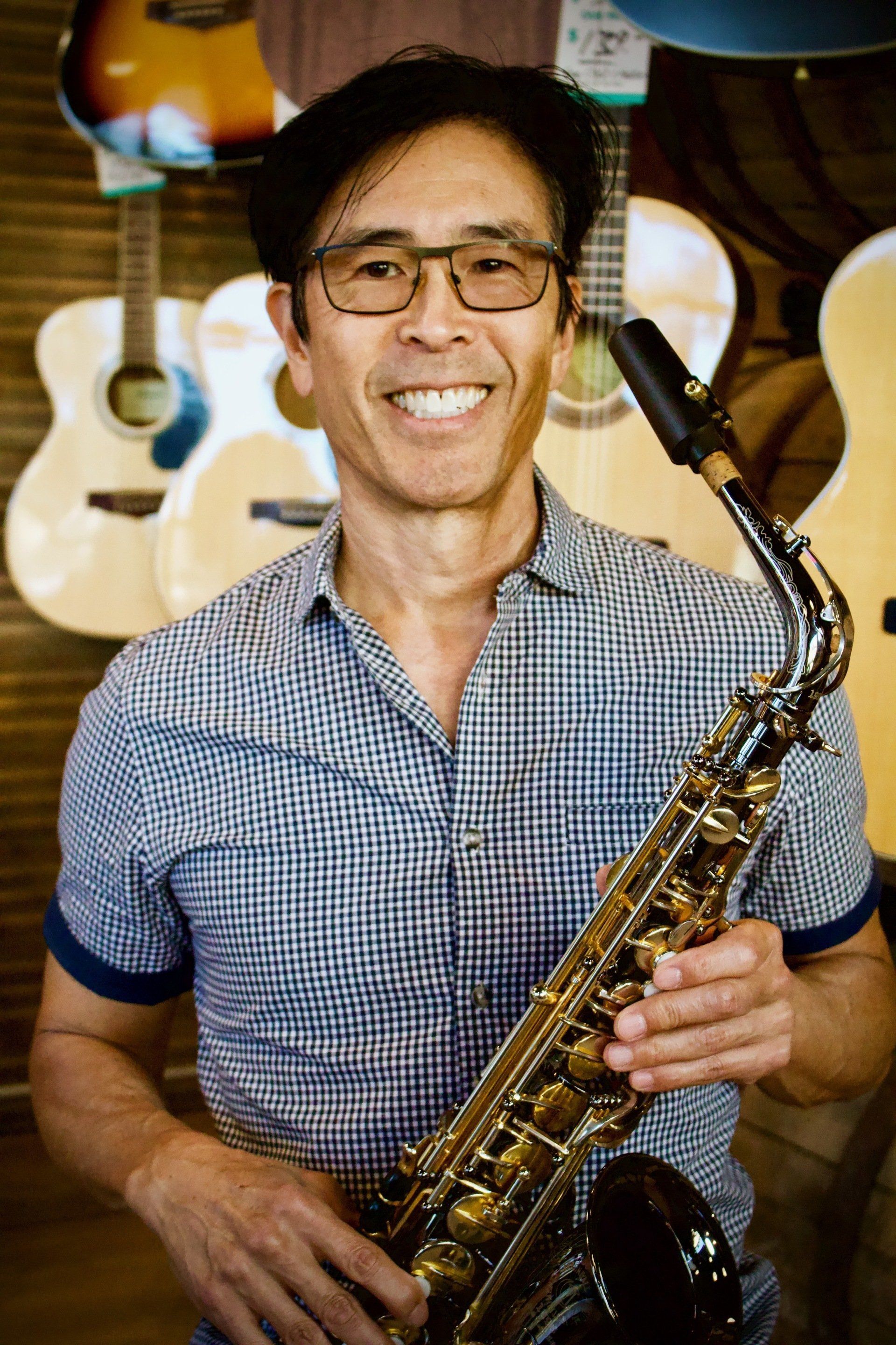 Mike Mekata  teaches alto sax and tenor saxophone lessons and clarinet classes at OC Music in RSM