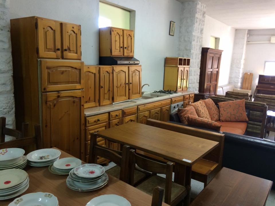 ritiro a domicilio arredamento usato