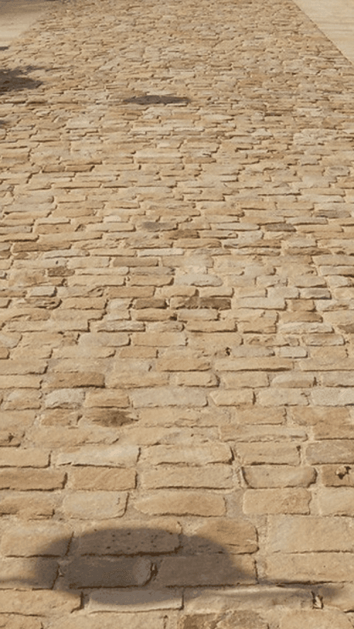 Pavimento in mattoni