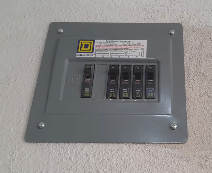 ELECTRICISTA Y PLOMERÍA PÉREZ