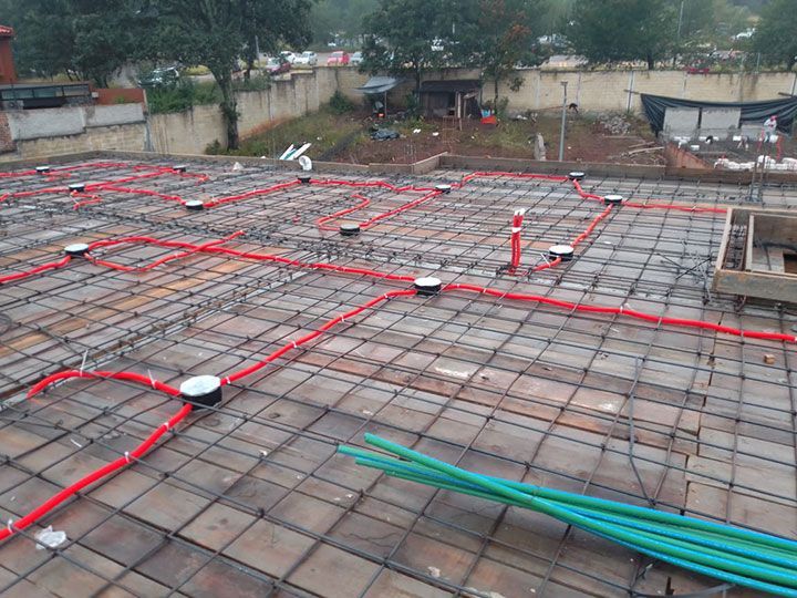 ELECTRICISTA Y PLOMERÍA PÉREZ