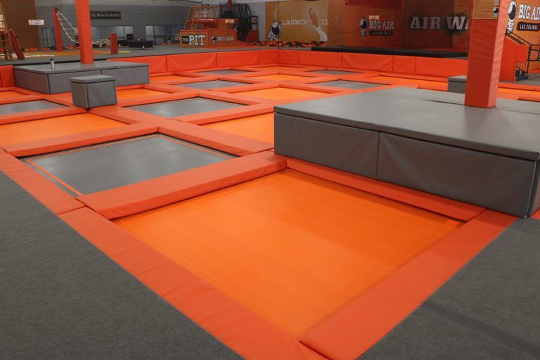 Big Air Trampoline Park with link to site