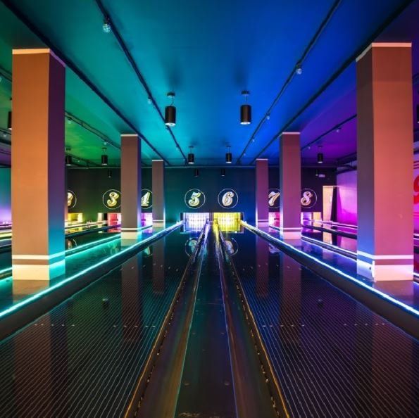 UnderPin Lanes 'N Lounge with link to site