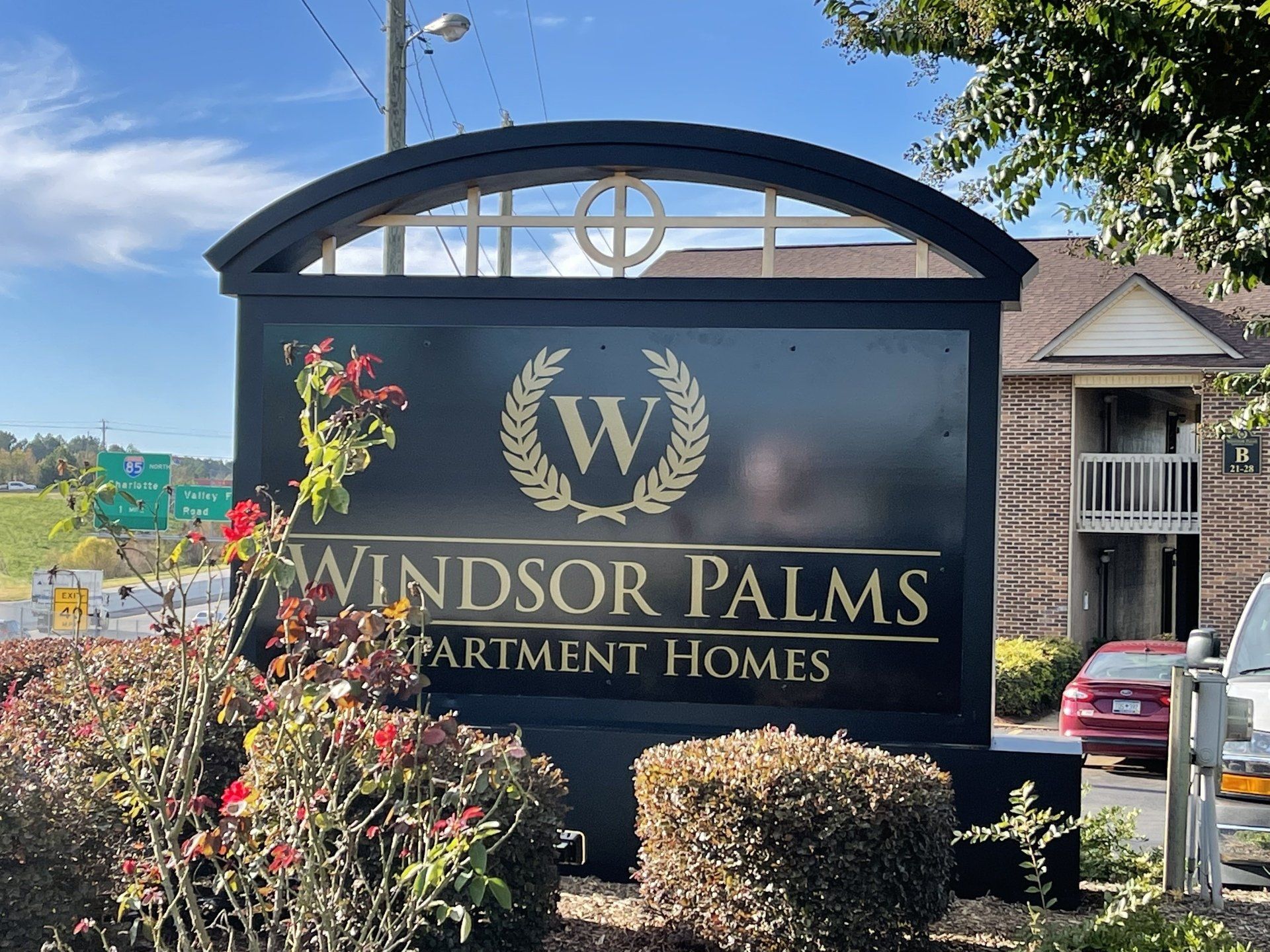 Windsor Palms Monument sign
