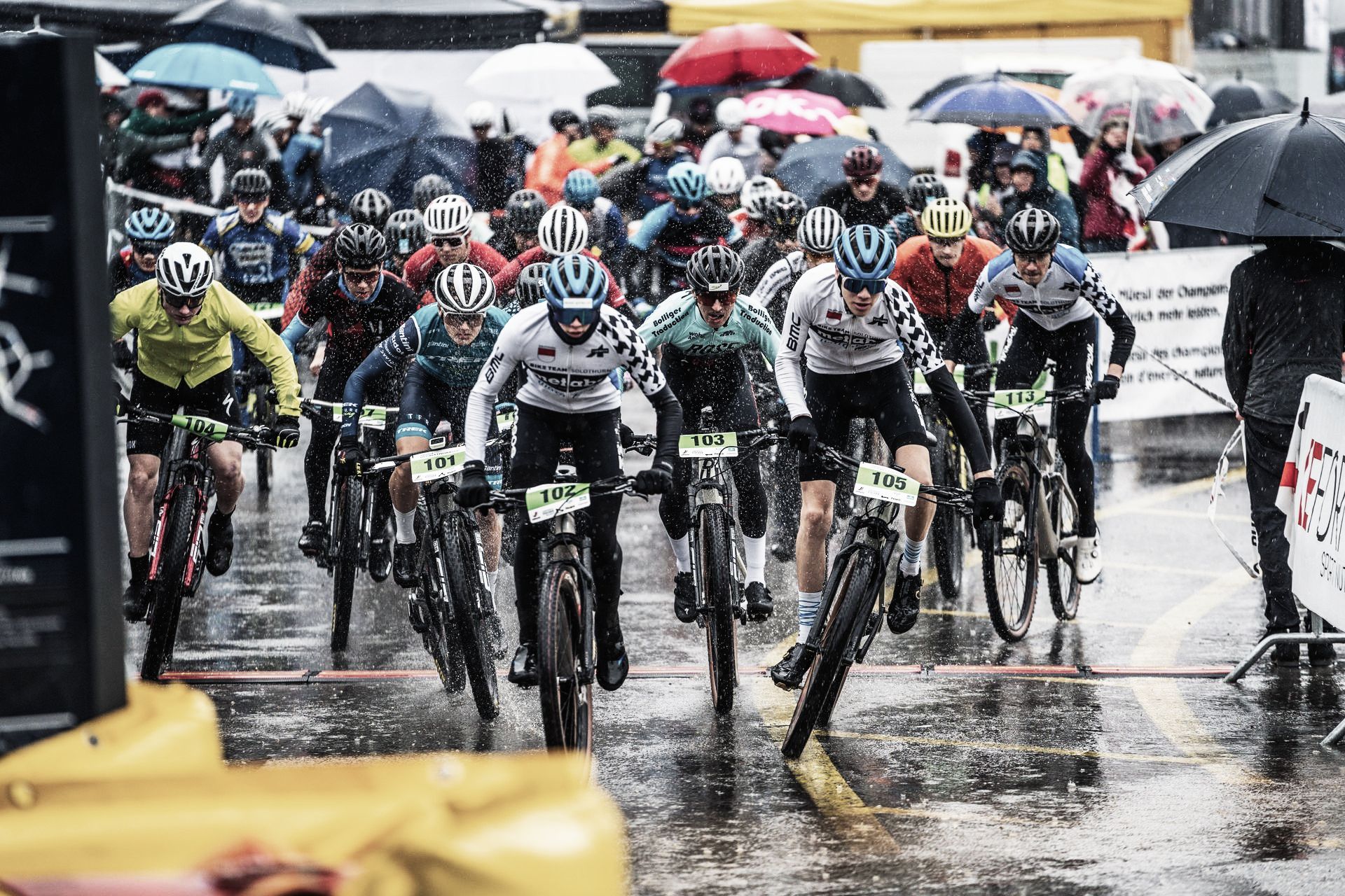 Team Rose Bikes Factory Racing, Timon Minder