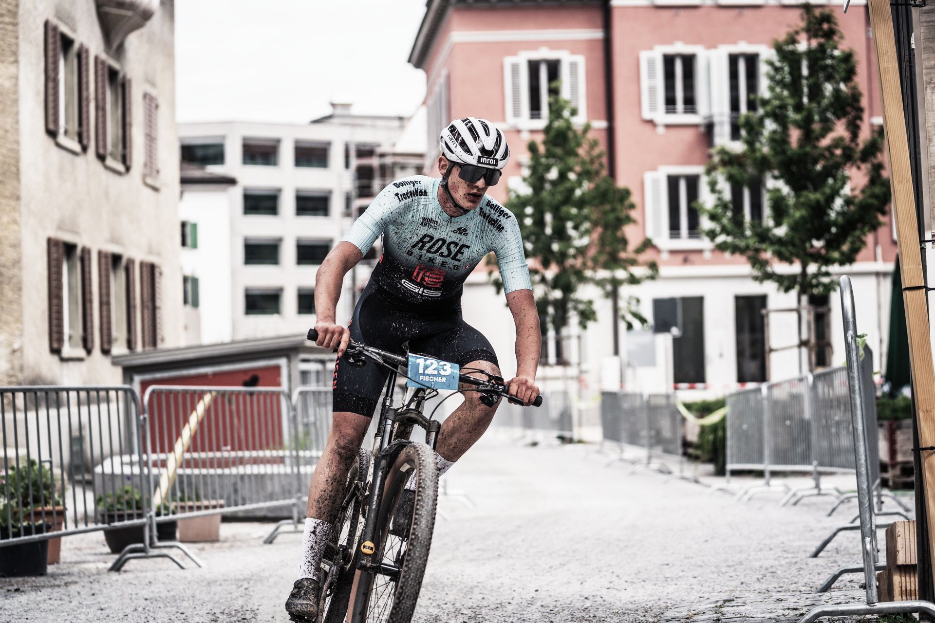 Team Rose Bikes Factory Racing, Leon Fischer