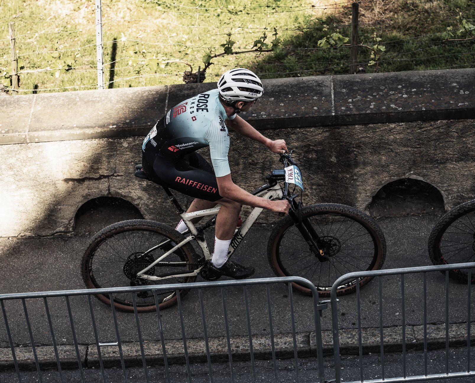 Team Rose Bikes Factory Racing, Leon Fischer