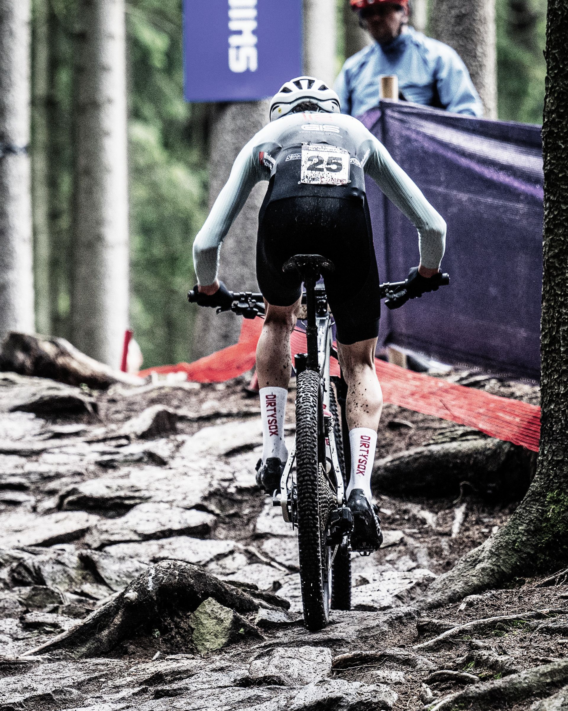 Team Rose Bikes Factory Racing, Timon Minder