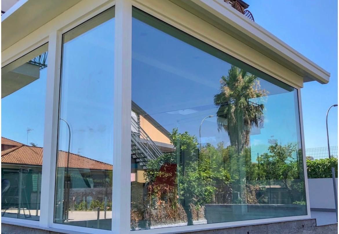 ALU-TECH SERRAMENTI, vetrate panoramiche