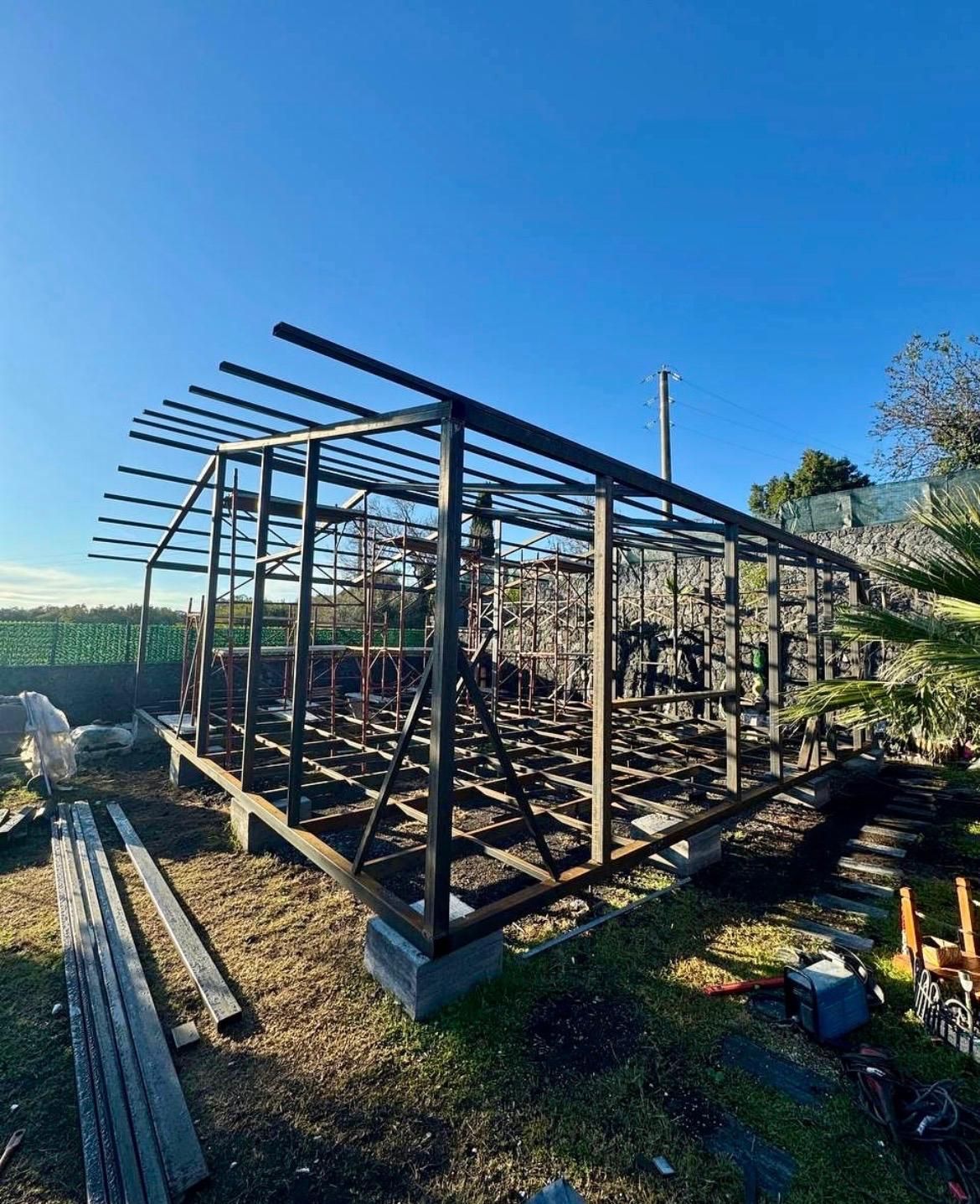 ALU-TECH SERRAMENTI, pergole su misura