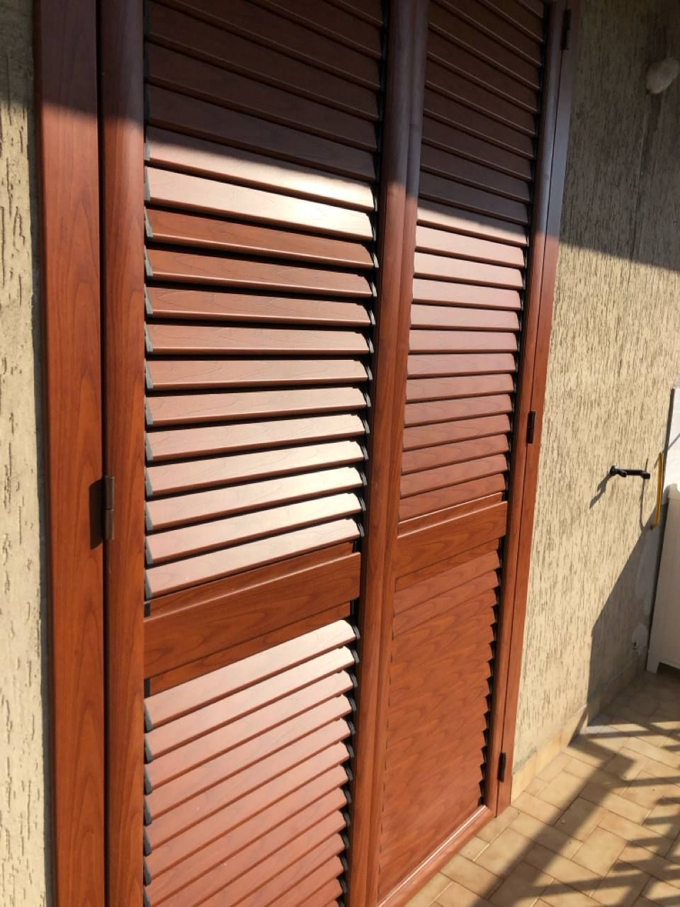 ALU-TECH SERRAMENTI, persiane in alluminio