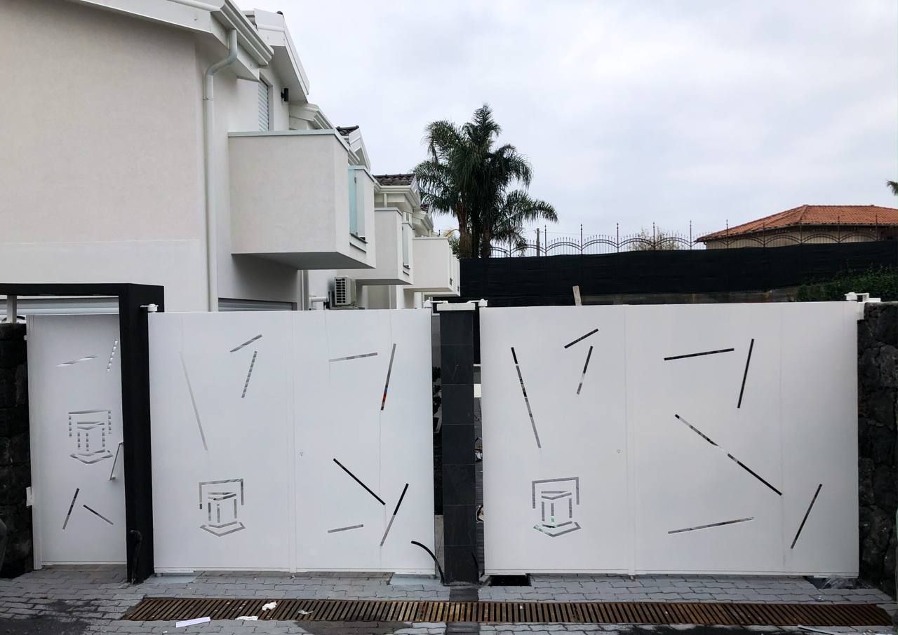 ALU-TECH SERRAMENTI, cancello in ferro