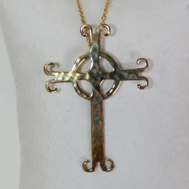 celtic cross gold