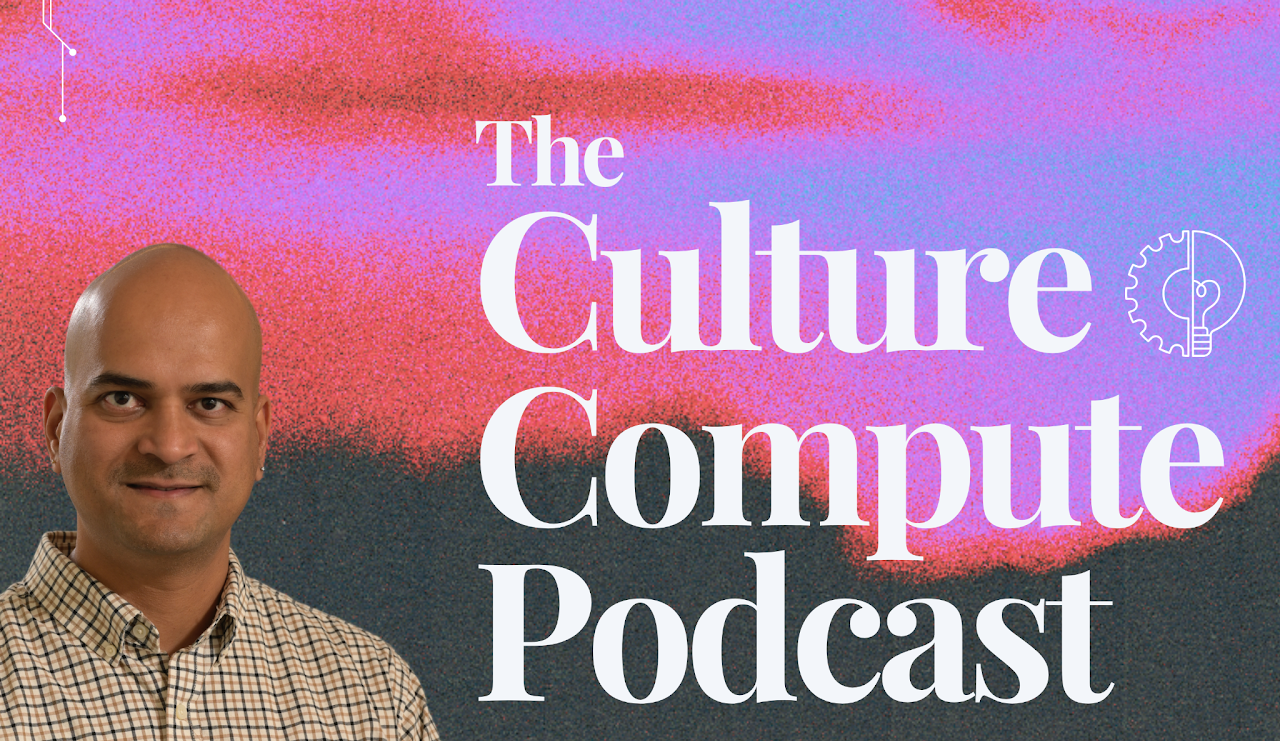 Podcast cover: Man with a bald head in front of a colorful graphic, title 