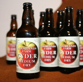buy-cider-east-yorkshire-york-newbald-west-end-molescroft-gardham-holme-upon-spalding-moor-moorlands-farm-cyder-and-apple-juice-apple-juice