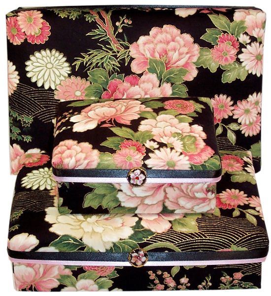 Black Oriental Flower Gift Box