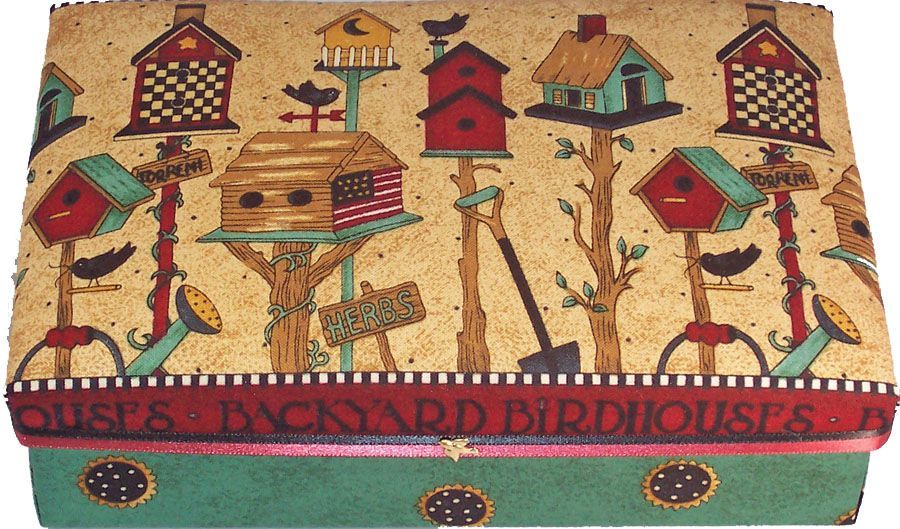 Backyard Birdhouses Gift Box