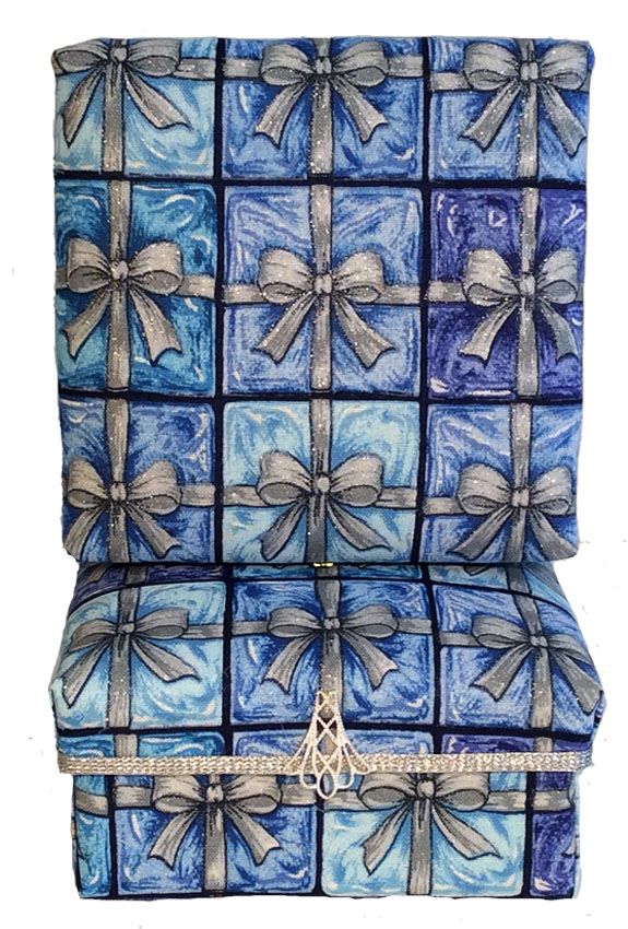 Blue and Silver Bows Gift Box