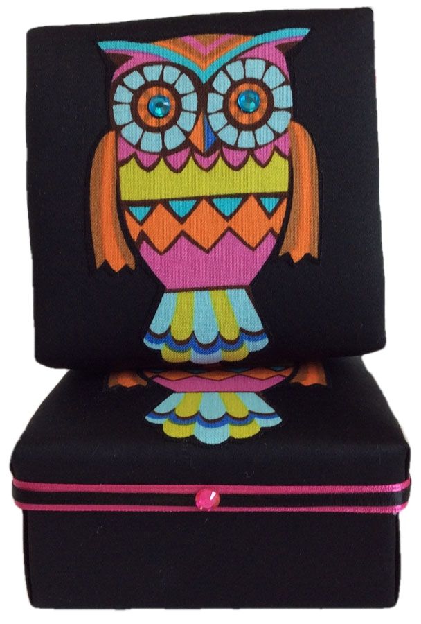 Bright-Eyed Owls Gift Box
